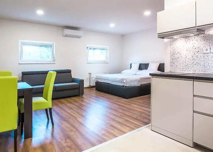 White 2 Апартаменты